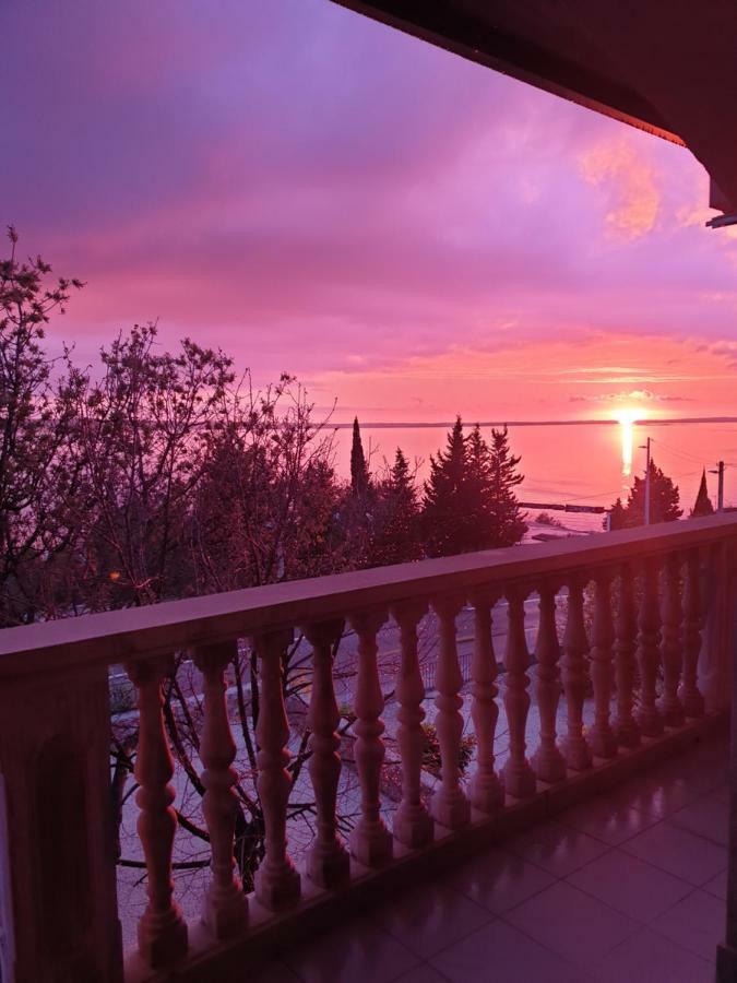 Apartmani Goga Starigrad Paklenica Exterior photo