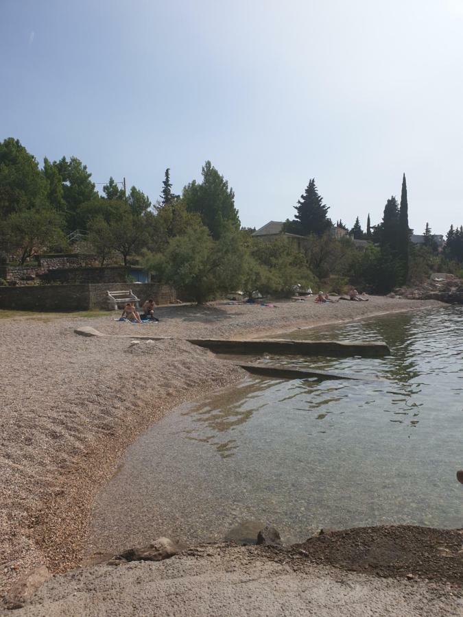 Apartmani Goga Starigrad Paklenica Exterior photo